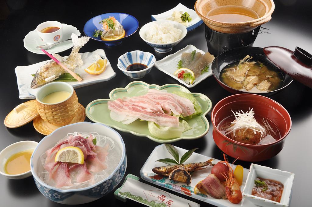 Furuyu Onsen Oogiya Hotel Сага Екстериор снимка